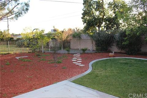 940 N Pine Ave, Rialto, CA 92376 photo 26