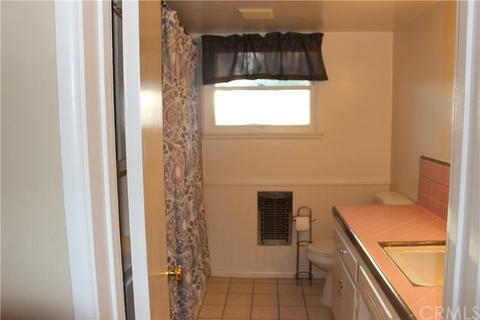940 N Pine Ave, Rialto, CA 92376 photo 21