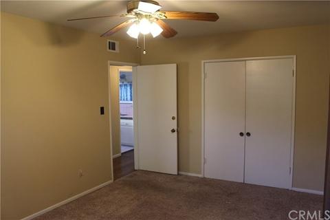 940 N Pine Ave, Rialto, CA 92376 photo 18