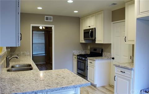 940 N Pine Ave, Rialto, CA 92376 photo 11