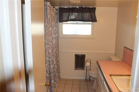940 N Pine Ave, Rialto, CA 92376 photo 20