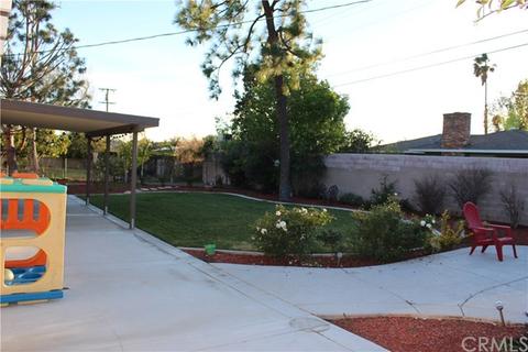 940 N Pine Ave, Rialto, CA 92376 photo 28