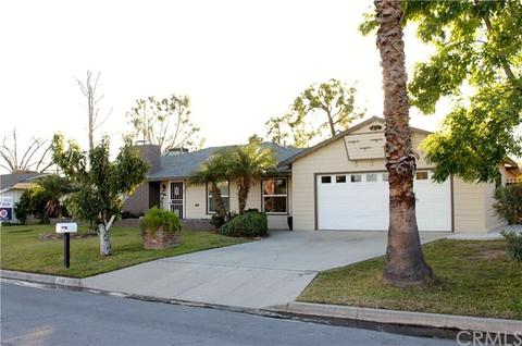 940 N Pine Ave, Rialto, CA 92376 photo 4
