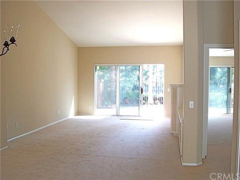 31323 Canterbury Ct, Temecula, CA 92591 photo 4