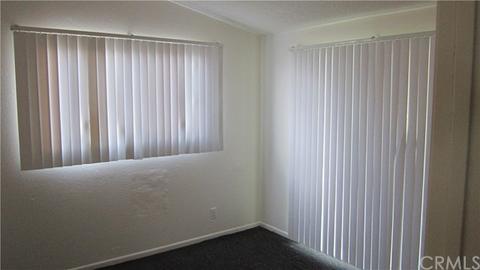 26940 Fisher St, Highland, CA 92346 photo 7