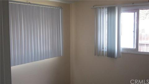 26940 Fisher St, Highland, CA 92346 photo 6