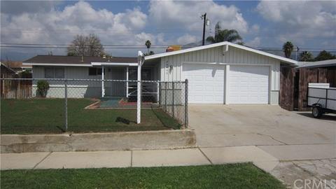 26940 Fisher St, Highland, CA 92346 photo 1