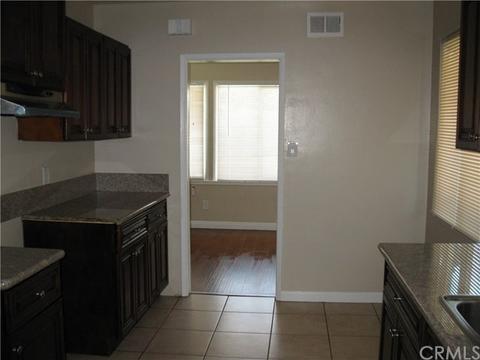 412 W Cornell Dr, Rialto, CA 92376 photo 22