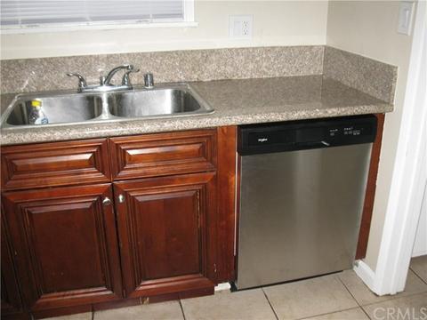412 W Cornell Dr, Rialto, CA 92376 photo 16