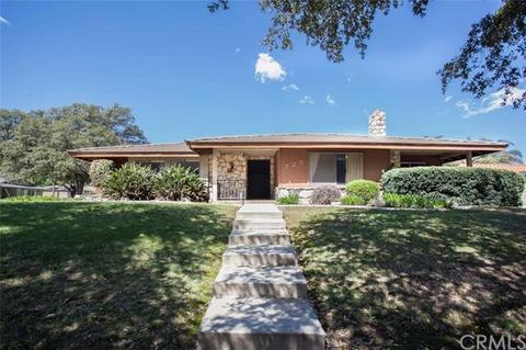 725 W 19th St, Upland, CA 91784 photo 1