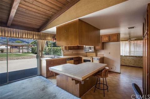725 W 19th St, Upland, CA 91784 photo 13