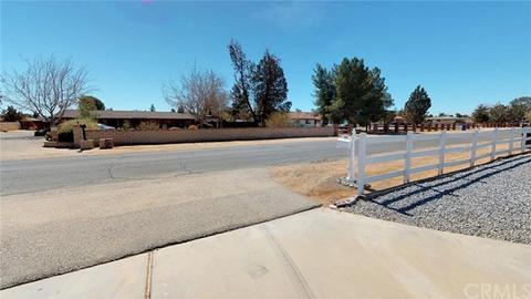 14420 Erie Rd, Apple Valley, CA 92307 photo 5