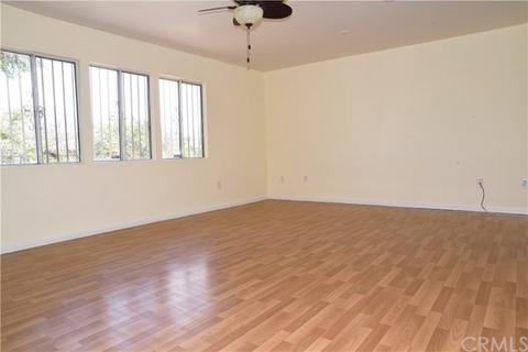 4276 Pierce St, Riverside, CA 92505 photo 2