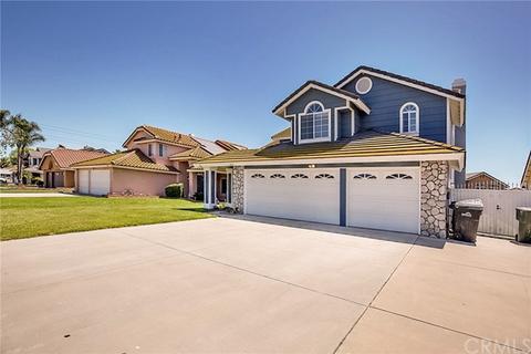 3072 E Black Horse Dr, Ontario, CA 91761 photo 3