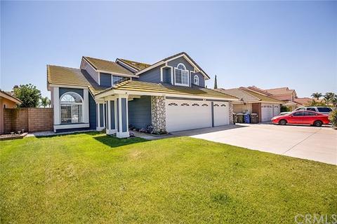 3072 E Black Horse Dr, Ontario, CA 91761 photo 2