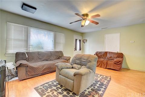 161 E 2nd St, Perris, CA 92570 photo 9