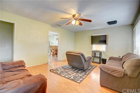 161 E 2nd St, Perris, CA 92570 photo 8