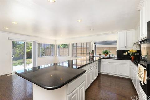 13642 Beach St, Cerritos, CA 90703 photo 8