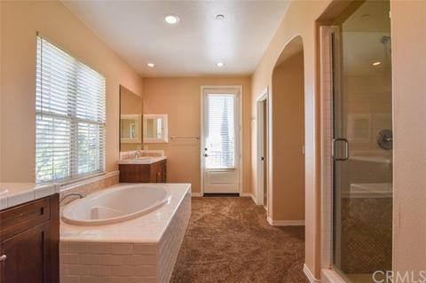 77 Chantilly, Irvine, CA 92620 photo 8