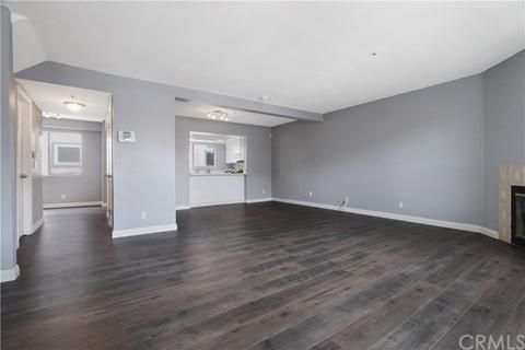 533 Walnut Ave #19, Long Beach, CA 90802 photo 3