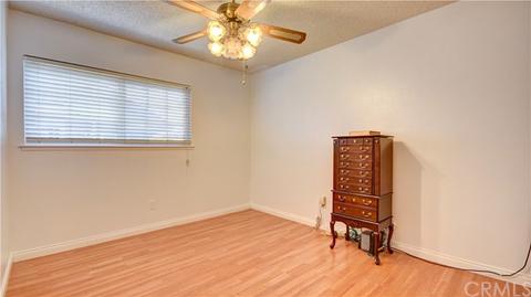 7835 Cypress Ave, Fontana, CA 92336 photo 22