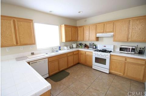 1896 Sora Ct, Riverside, CA 92501 photo 8