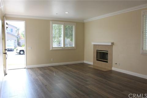 6960 Abigail Ln, Fontana, CA 92336 photo 14