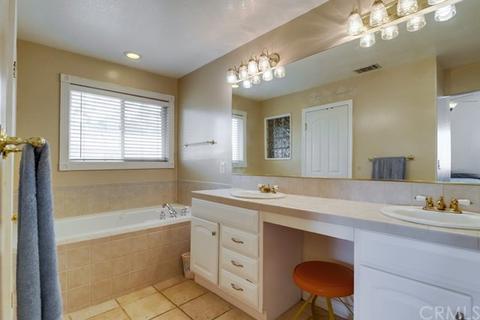 14183 Oakley Dr, Riverside, CA 92503 photo 19