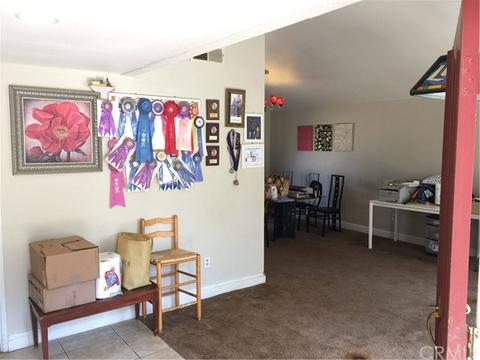 10925 Cochran Ave, Riverside, CA 92505 photo 2