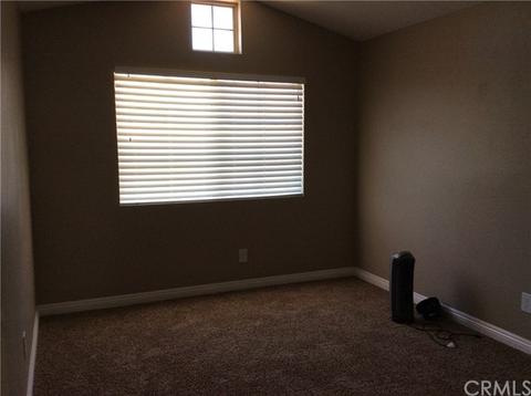 10809 Sunnyside Dr, Yucaipa, CA 92399 photo 21