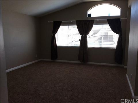 10809 Sunnyside Dr, Yucaipa, CA 92399 photo 16