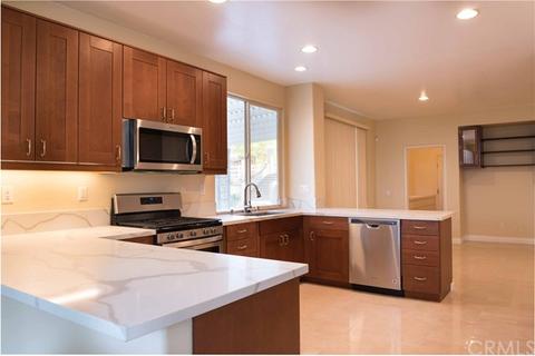 18502 Pinecone Ln, Riverside, CA 92504 photo 9