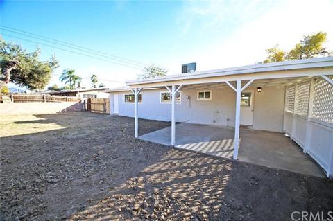 27134 Norwood St, Highland, CA 92346 photo 18