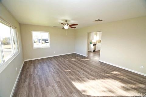 27134 Norwood St, Highland, CA 92346 photo 4