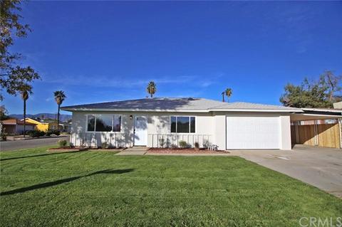 27134 Norwood St, Highland, CA 92346 photo 1