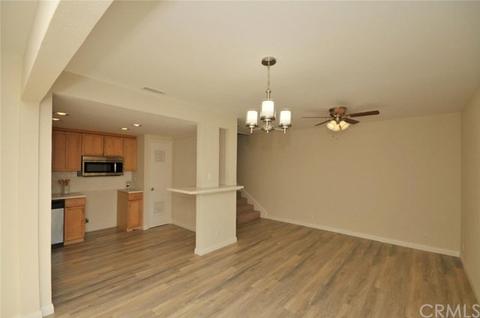 21639 Villa Pacifica Cir, Carson, CA 90745 photo 7