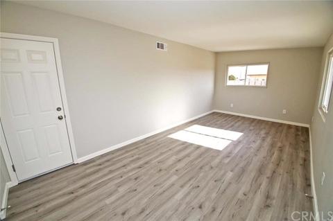 21645 Thunderbird Rd, Apple Valley, CA 92307 photo 11