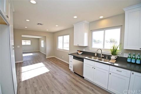 21645 Thunderbird Rd, Apple Valley, CA 92307 photo 9