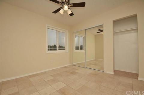15215 S Stanford Ave, Compton, CA 90220 photo 9