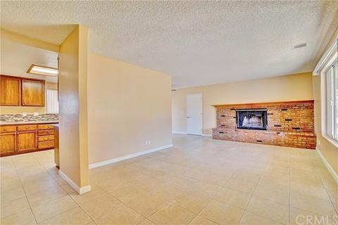 7474 Bangor Ave, Hesperia, CA 92345 photo 6