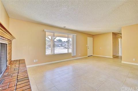 7474 Bangor Ave, Hesperia, CA 92345 photo 9