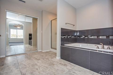 15510 Eucalyptus St, Hesperia, CA 92345 photo 11
