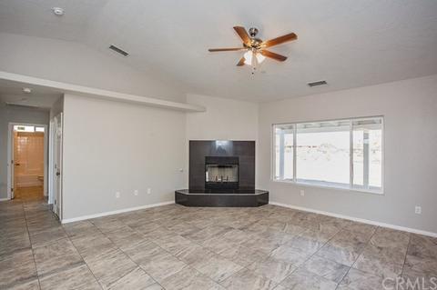 15510 Eucalyptus St, Hesperia, CA 92345 photo 5