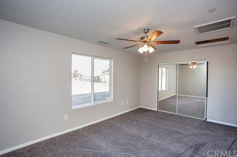 15510 Eucalyptus St, Hesperia, CA 92345 photo 14