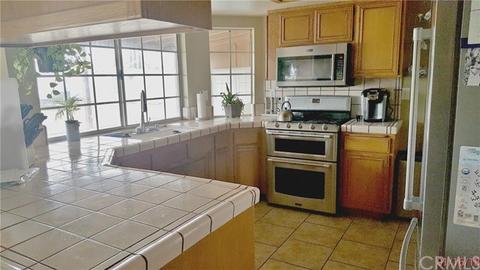 9907 Lincoln Ave, Hesperia, CA 92345 photo 3