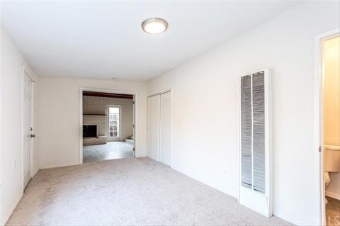 336 Wetherley Dr, Bakersfield, CA 93309 photo 3