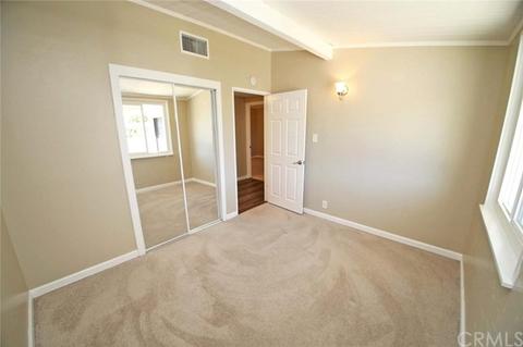 940 Barbra Ln, Redlands, CA 92374 photo 11