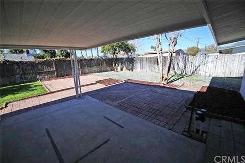940 Barbra Ln, Redlands, CA 92374 photo 17