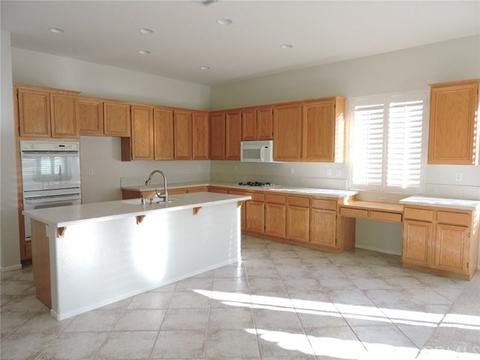 29475 Winding Brook Dr, Menifee, CA 92584 photo 6
