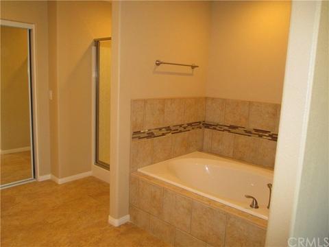 17228 Birch St, Hesperia, CA 92345 photo 9